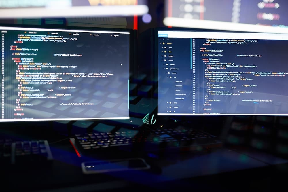 Wir helfen dir, erfahrene Software-Entwickler zu finden - Listando
