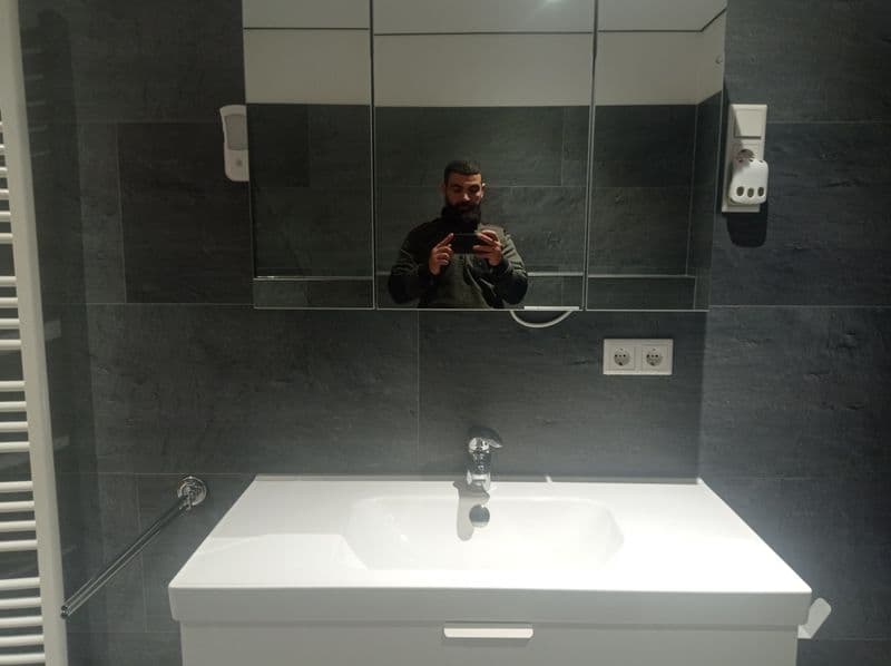 user-upload/business/work-media/0x1zawzkv3kokxccrp1cbc9_godmane-gebaeude-service.jpeg